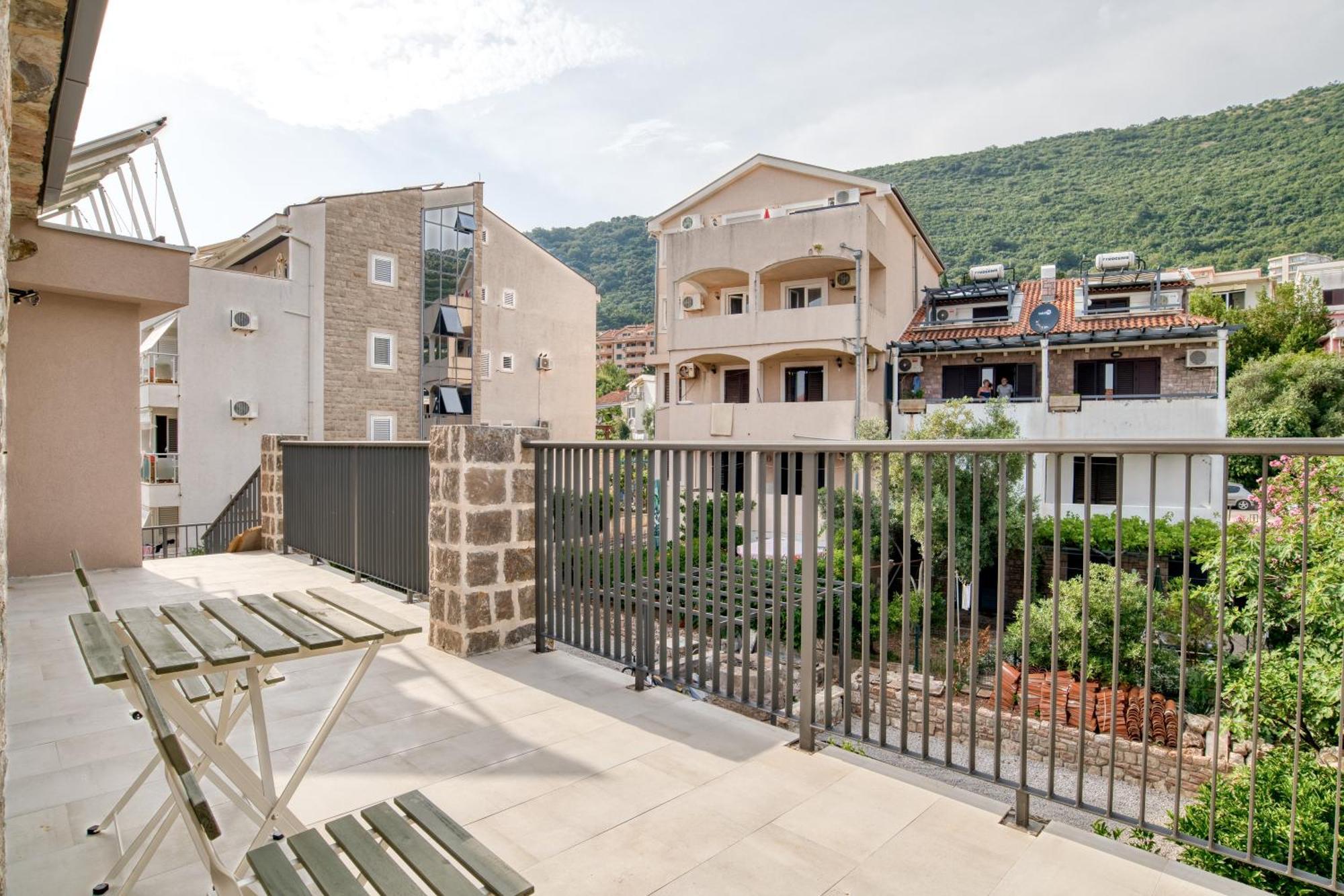 Sm Beach Residence Petrovac Exterior photo